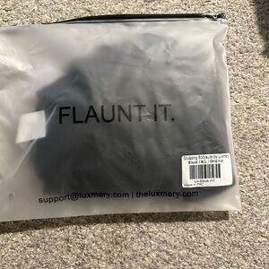 Luxmery Black Sculpting Bodysuit